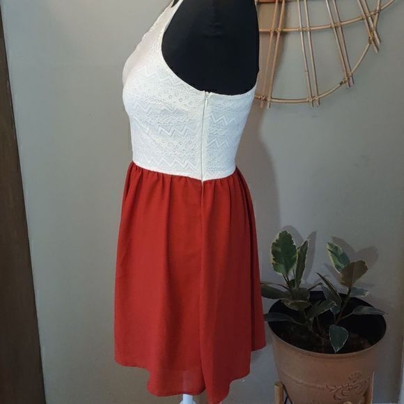Tobi Burnt Orange with Creamy Lace Halter Top Mini Swing Dress Sz S‎ - Picture 4 of 13